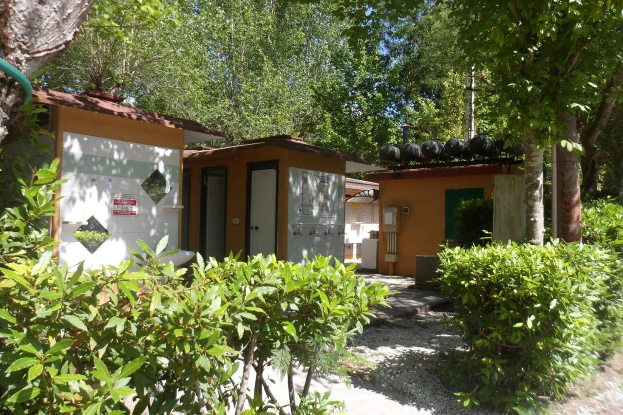 Campeggio Boscoverde Torre del Lago Puccini Buitenkant foto